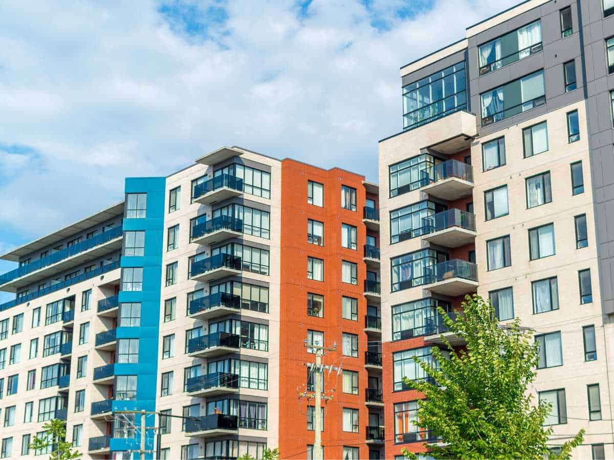 Condo Fee Regulation in Alberta | Larlyn Property Management - Condo Property Management Fees