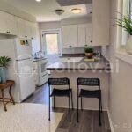 3 Bedroom Backsplit 1167 Lancaster Street London